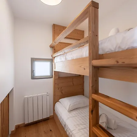 Daire Renove Aux Pieds, Ideal Pour 4 Personnes A - Fr-1-640-37 *