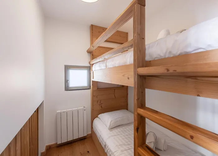 Daire Renove Aux Pieds, Ideal Pour 4 Personnes A - Fr-1-640-37 *